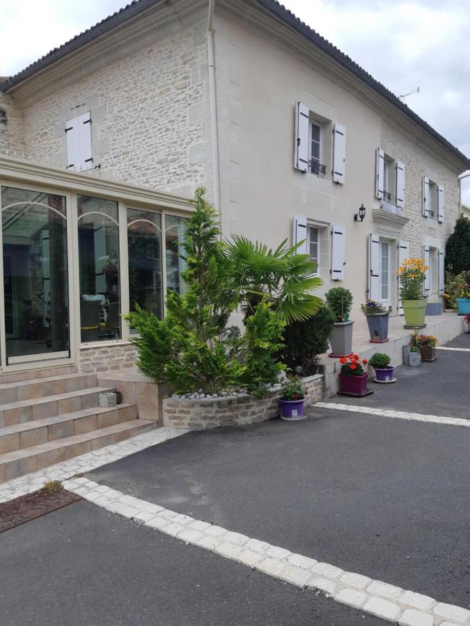 Les Orchidees Chambre Hotes Futuroscope Chasseneuil Poitiers Jaunay-Clan Exterior foto