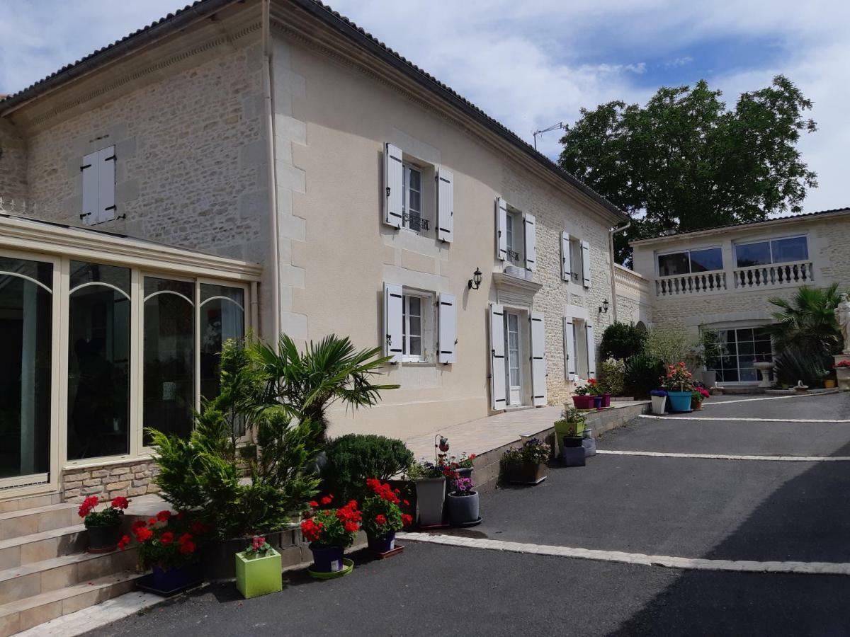 Les Orchidees Chambre Hotes Futuroscope Chasseneuil Poitiers Jaunay-Clan Exterior foto